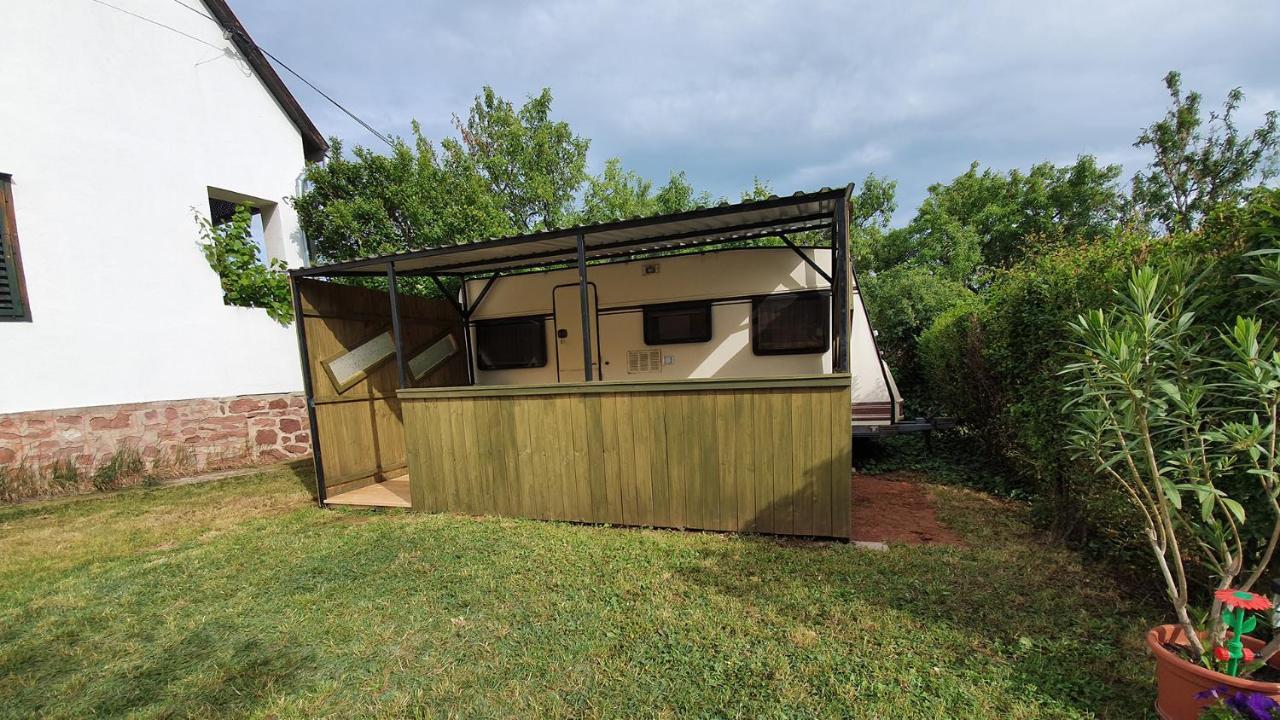 Mandel Camping Paloznak Δωμάτιο φωτογραφία
